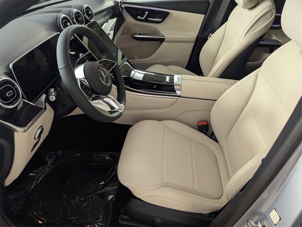 New 2026 Mercedes-Benz GLC 300 4MATIC image 6