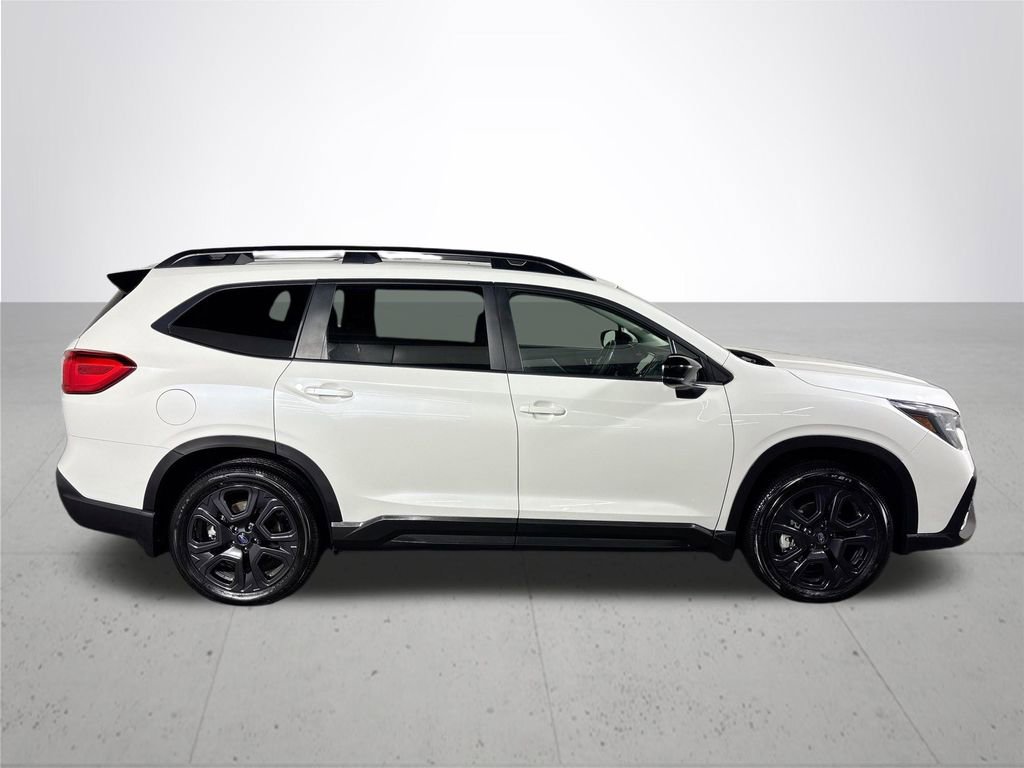 Used 2025 Subaru Ascent Onyx Edition w/ Onyx Package image 5