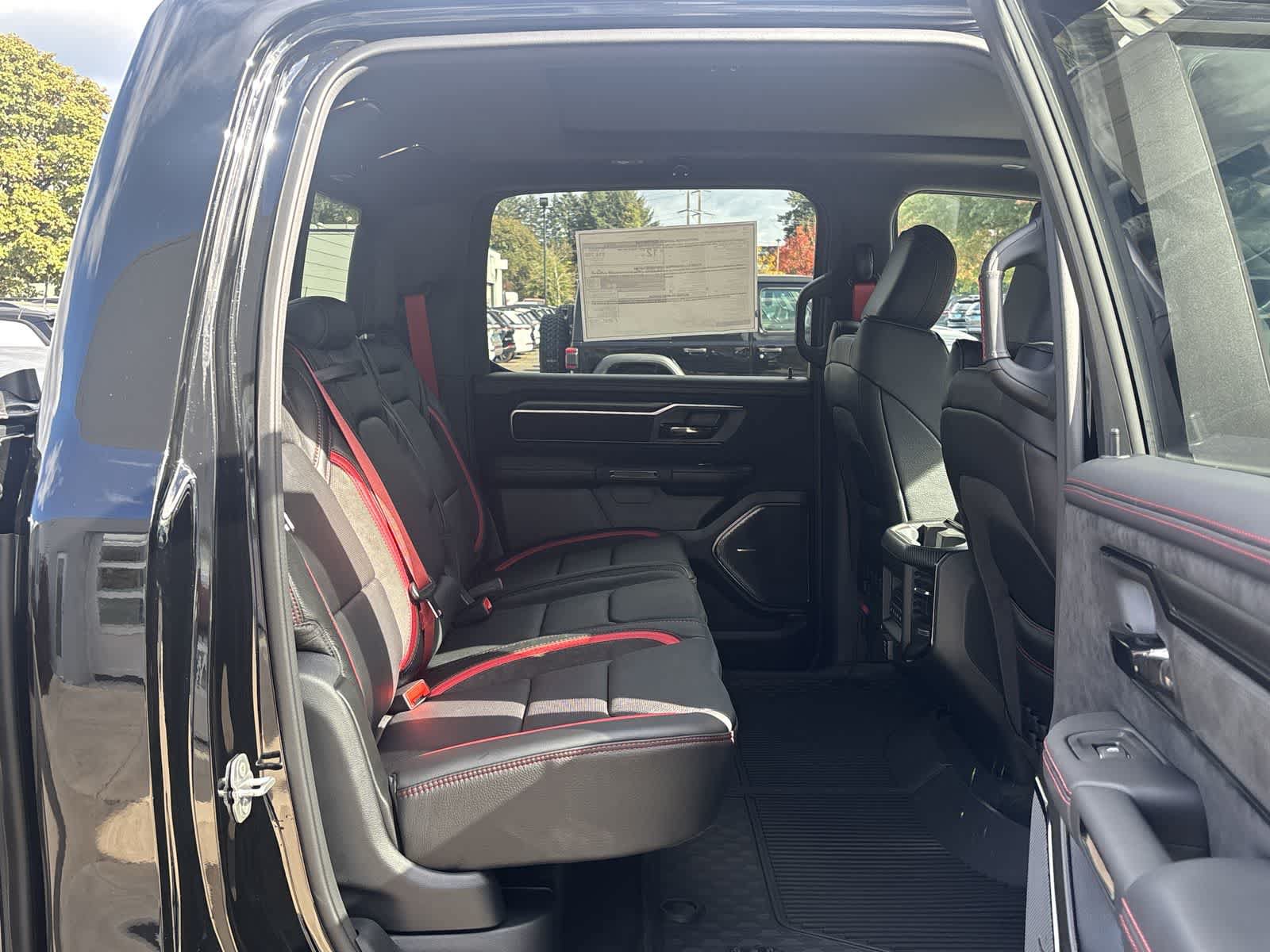 New 2027 RAM 1500 4x4 Crew Cab image 13