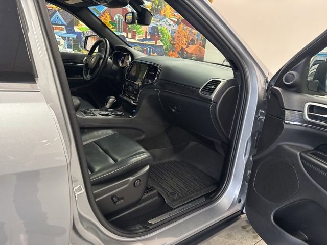 Used 2021 Jeep Grand Cherokee Limited image 56