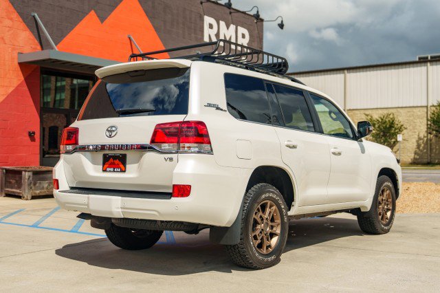 Used 2021 Toyota Land Cruiser Heritage Edition image 5