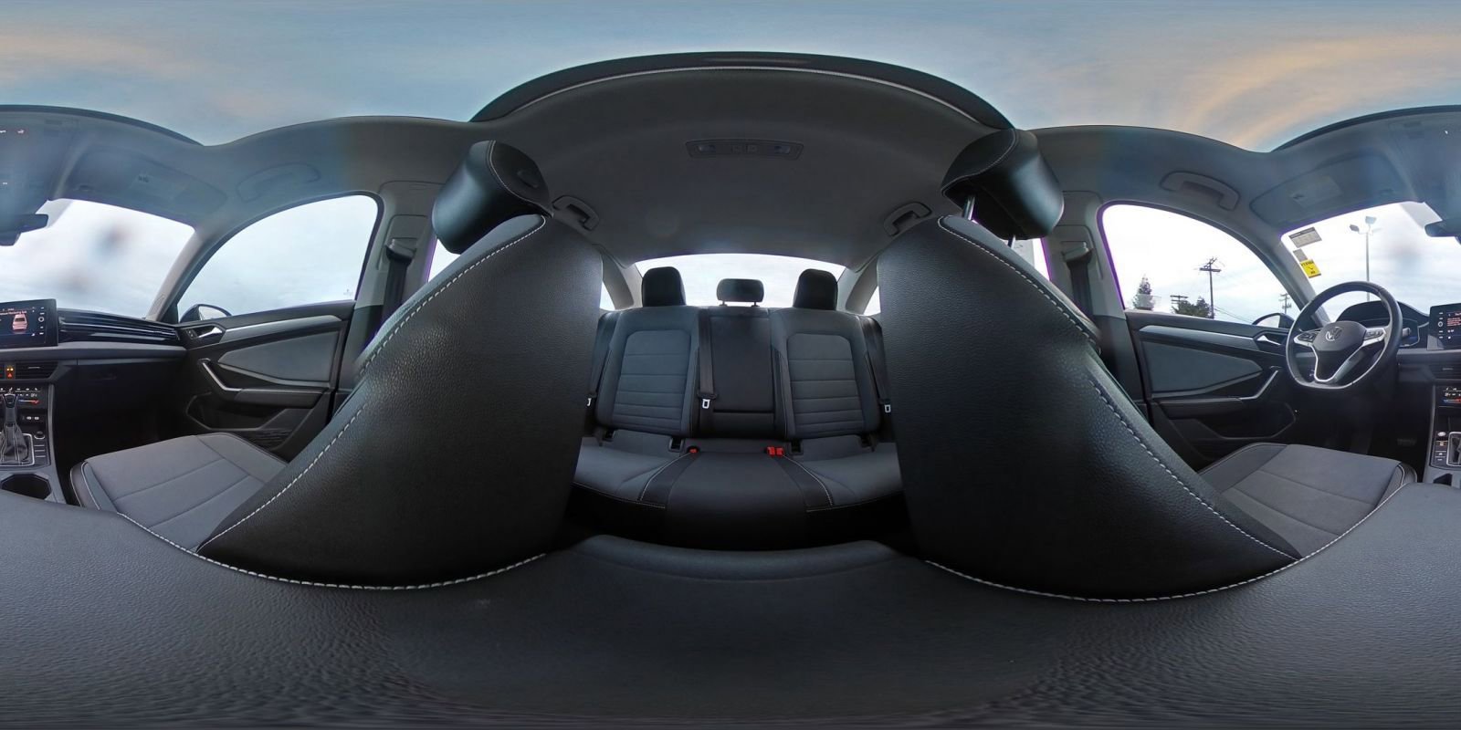 Used 2025 Volkswagen Jetta SE image 42