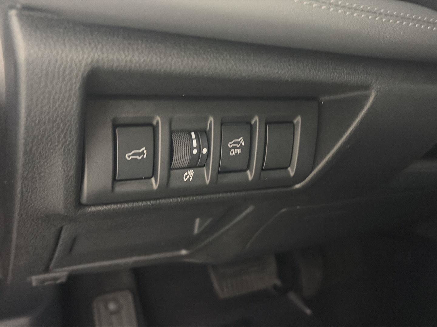 Certified 2024 Subaru Outback Limited AWD/4WD image 13