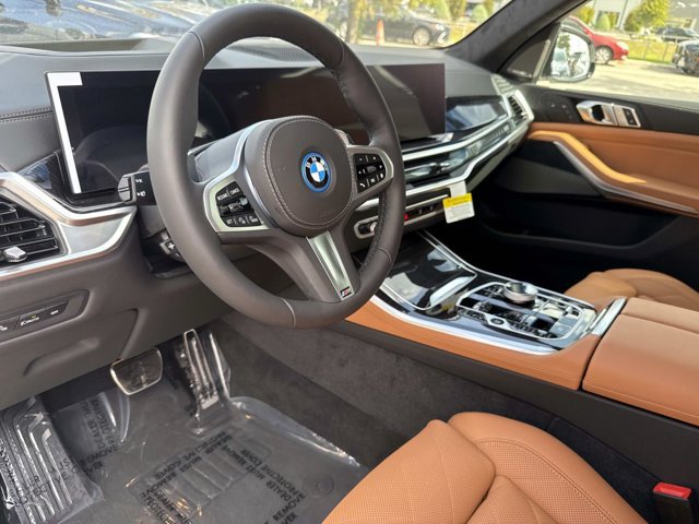 New 2026 BMW X5 xDrive50e w/ Executive Package AWD/4WD image 23