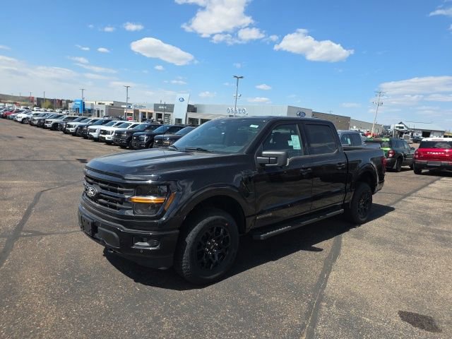 New 2025 Ford F150 XLT w/ Equipment Group 302A MID AWD/4WD image 3
