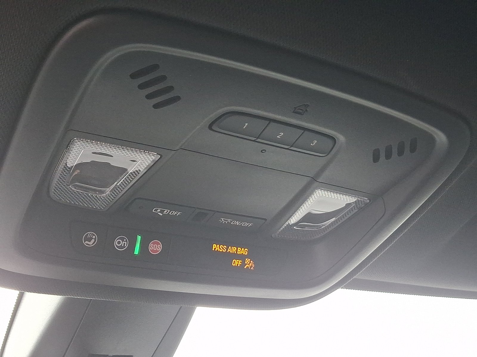 Used 2023 Chevrolet Traverse LT AWD/4WD image 27