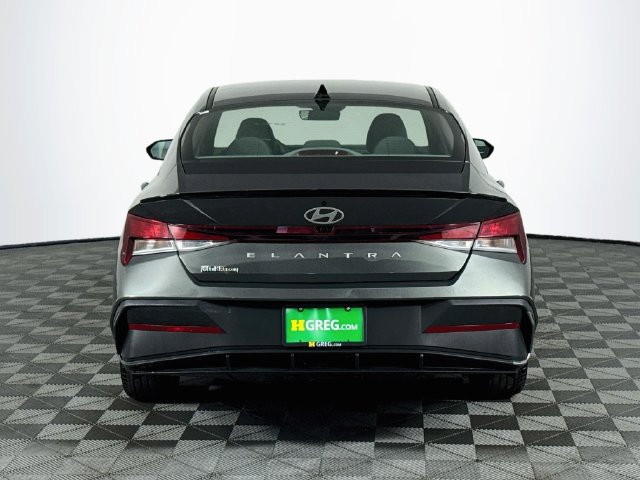 Used 2026 Hyundai Elantra Sport w/ Cargo Package FWD image 7