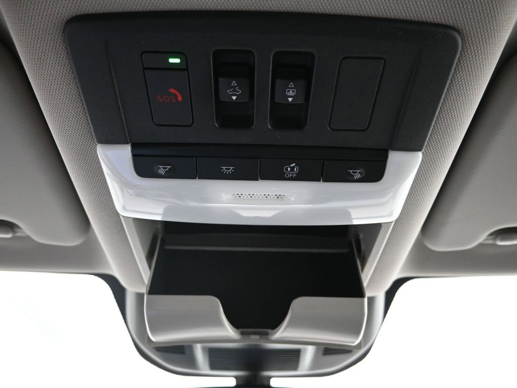 Used 2022 Nissan Rogue SL image 22