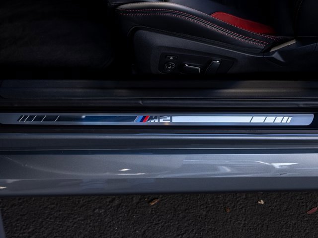 Used 2025 BMW M2 Base w/ Lighting Package image 25