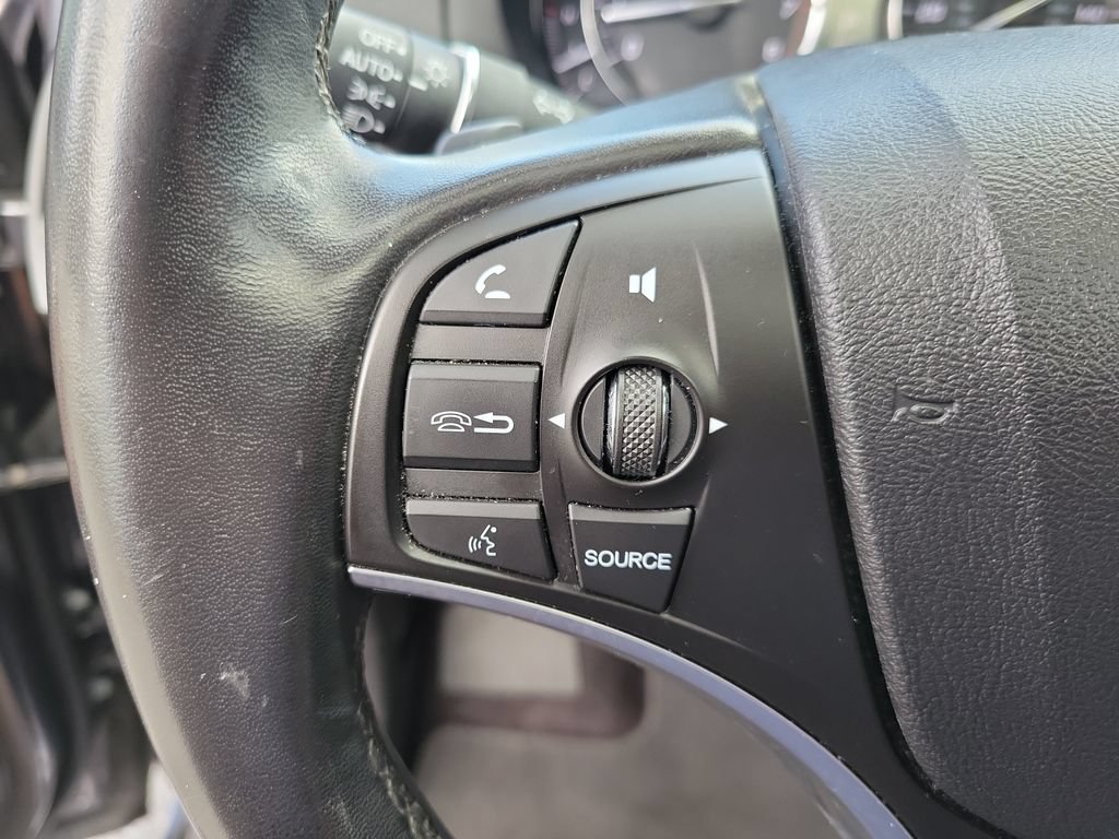 Used 2020 Acura MDX w/ Technology Package AWD/4WD image 30