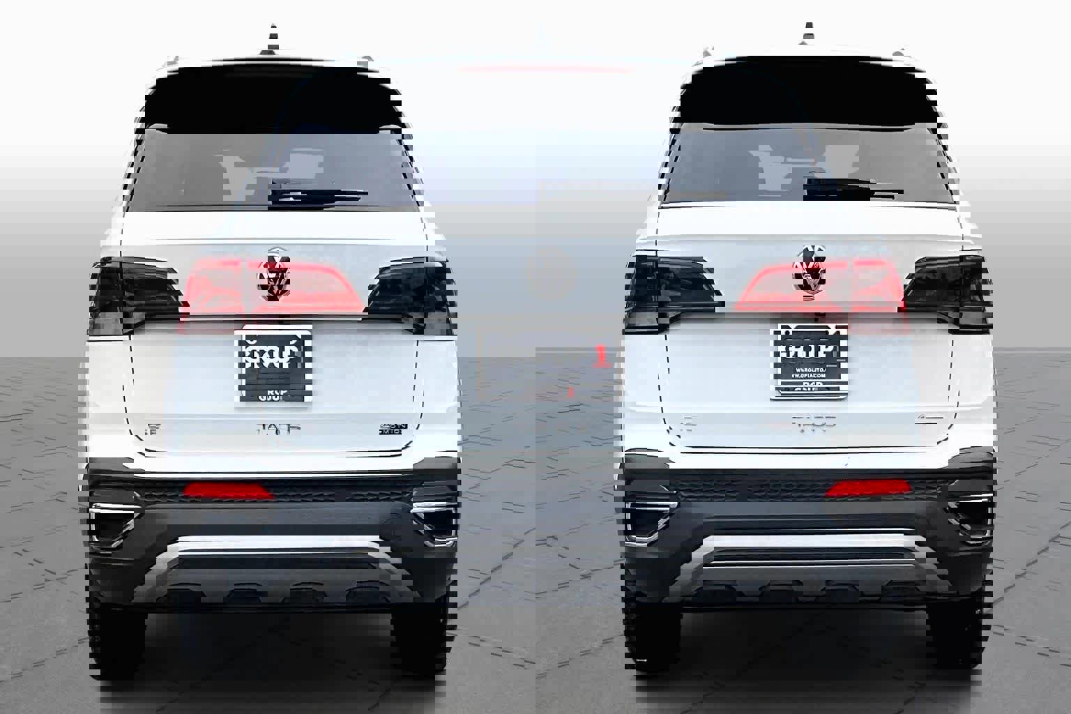 Certified 2022 Volkswagen Taos SE image 5