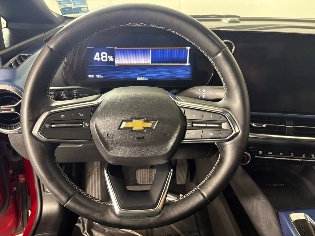 Used 2025 Chevrolet Equinox EV LT w/ Convenience Package image 26