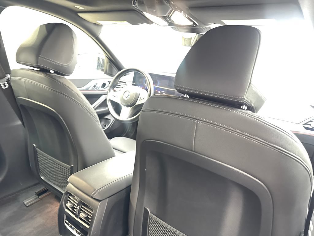 Used 2023 BMW i4 eDrive40 w/ M Sport Package RWD image 42