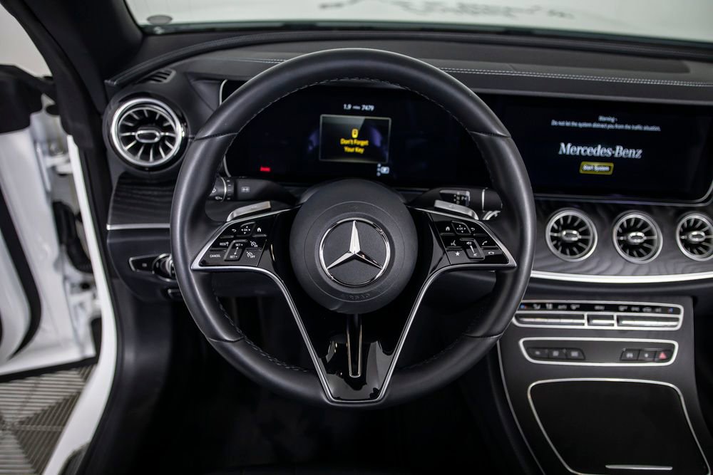 Used 2023 Mercedes-Benz E 450 Cabriolet image 28