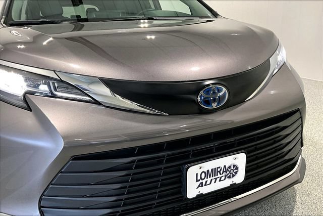 Used 2022 Toyota Sienna LE FWD image 39