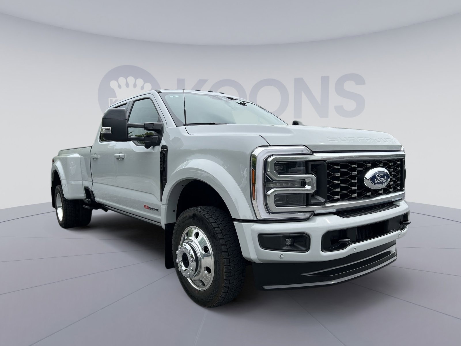 Used 2026 Ford F450 Platinum w/ FX4 Off-Road Package image 10