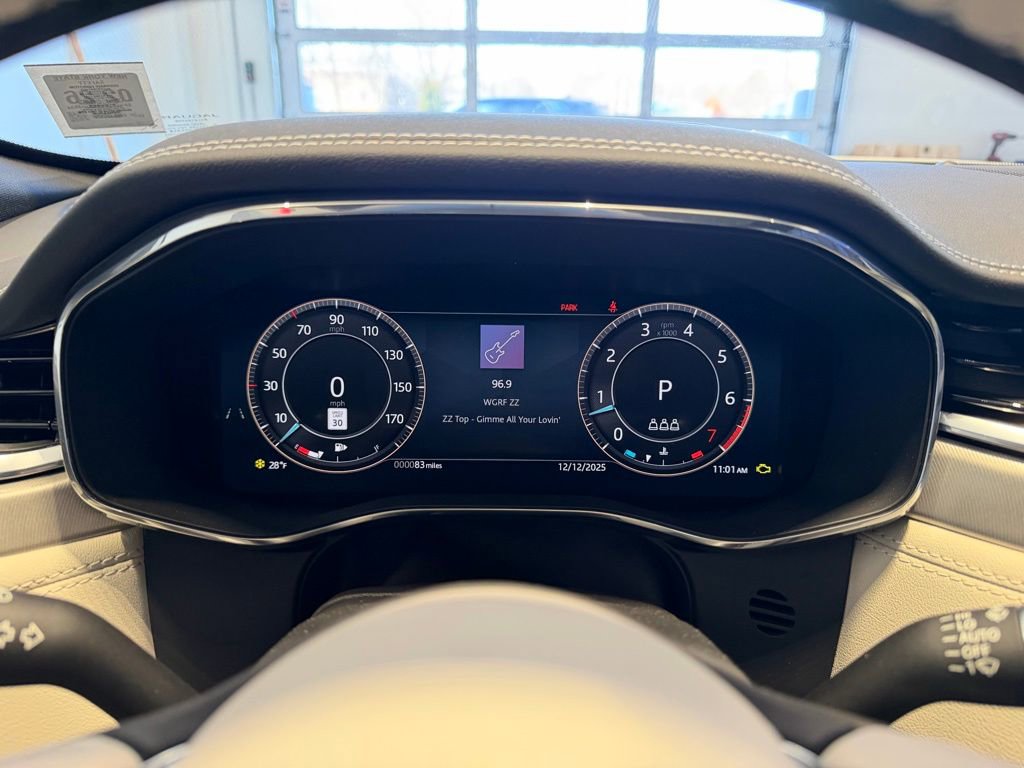 New 2025 Jaguar F-PACE R-Dynamic S image 20