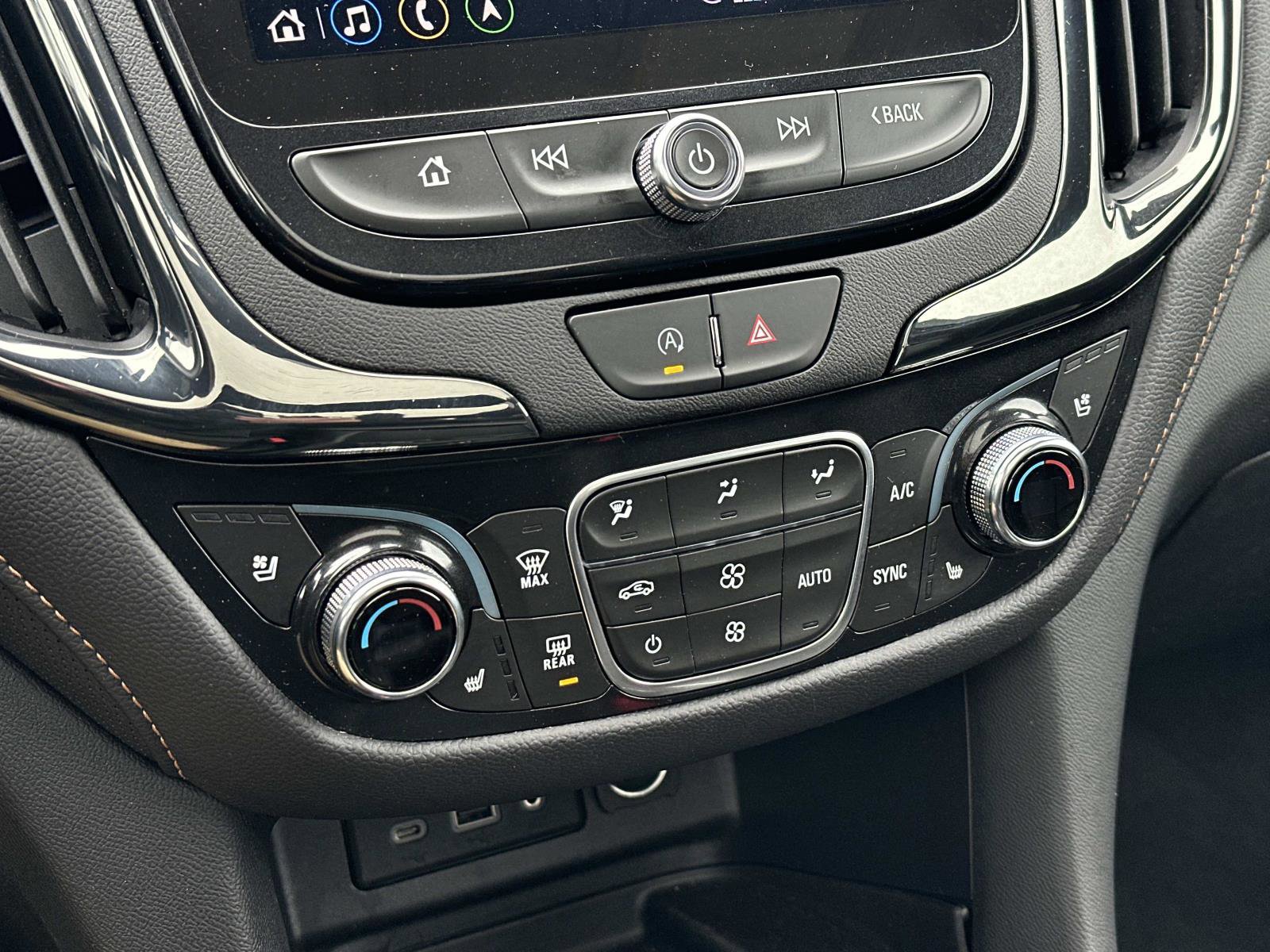 Certified 2024 Chevrolet Equinox Premier image 31