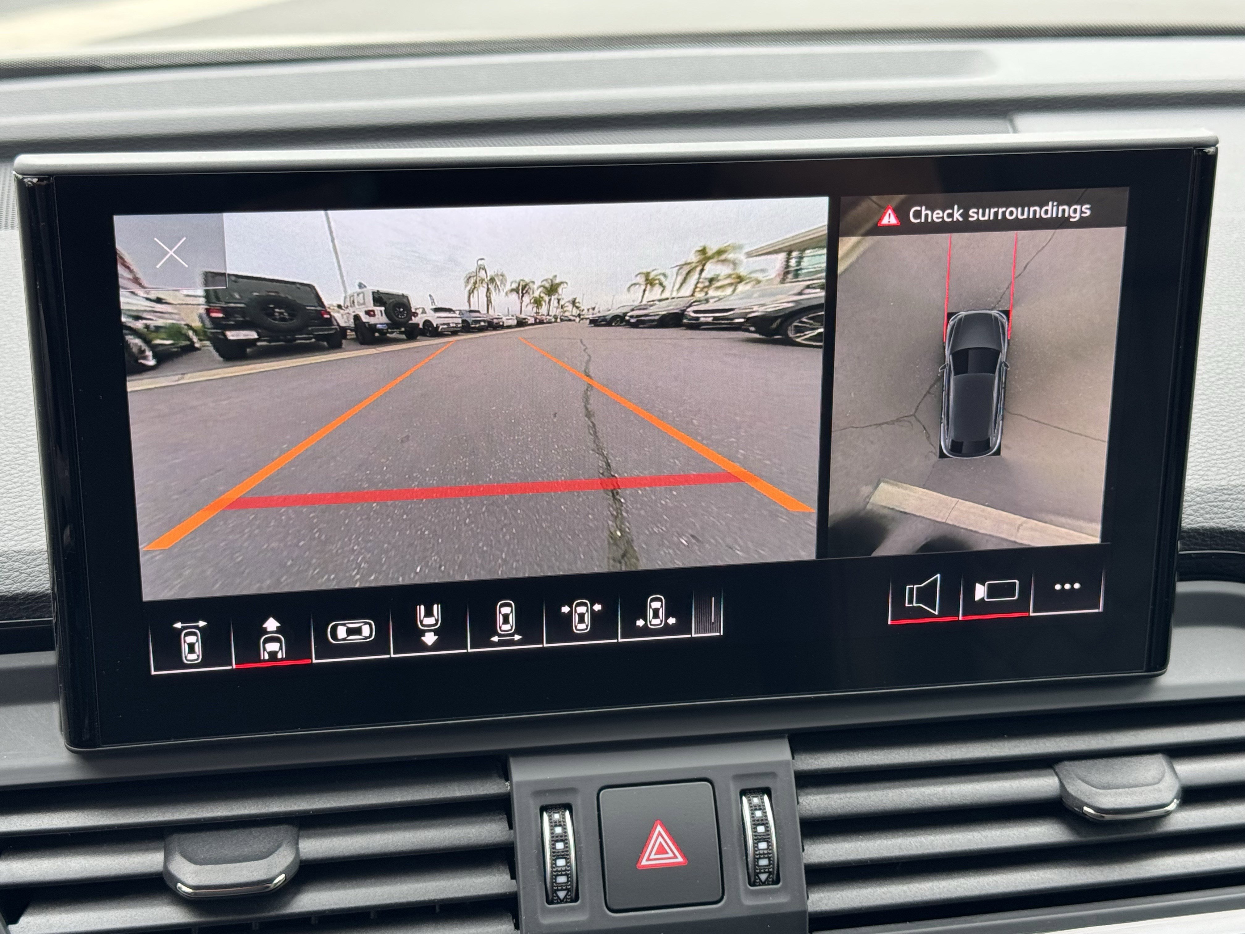 Used 2024 Audi SQ5 Premium Plus w/ Premium Plus Package image 27