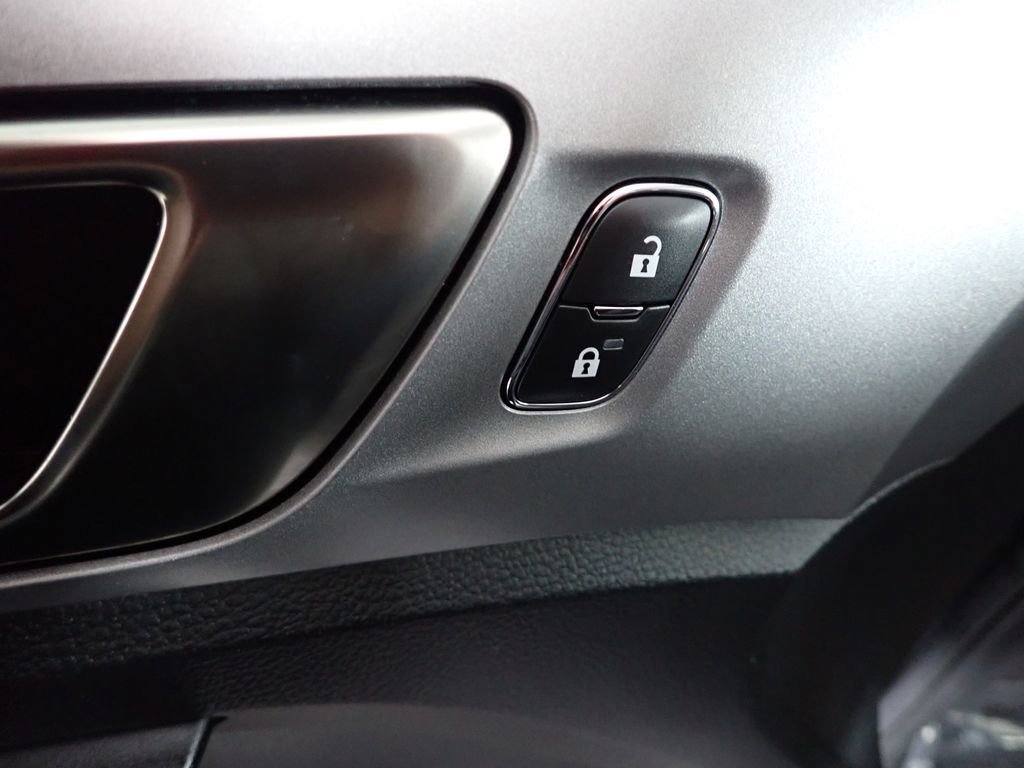 Used 2021 Ford Ranger XLT w/ Equipment Group 302A High image 21