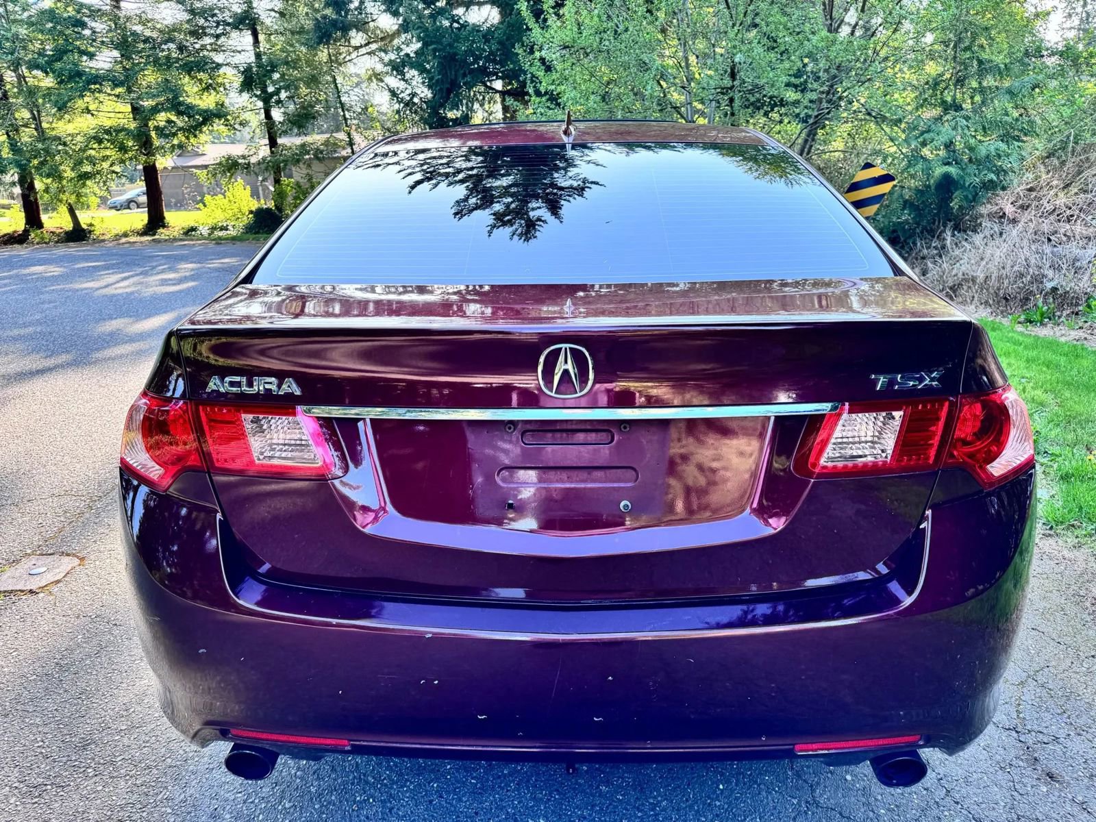 Used 2011 Acura TSX Sedan image 4