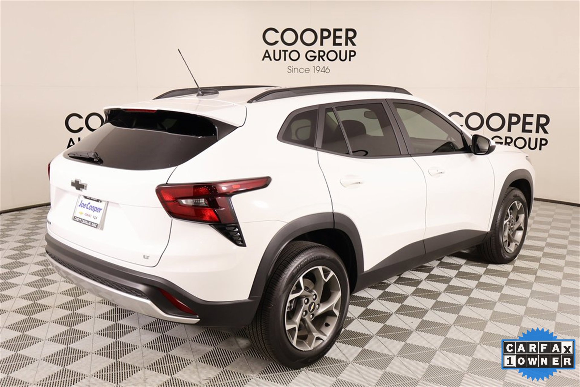 Used 2025 Chevrolet Trax LT w/ LT Convenience Package image 20