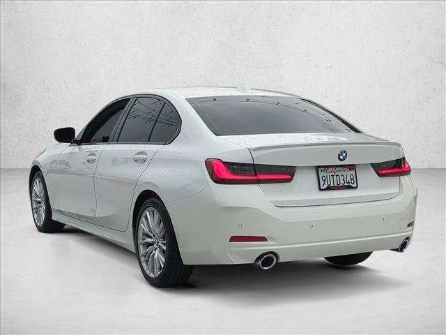 Used 2023 BMW 330i Sedan w/ Premium Package image 3