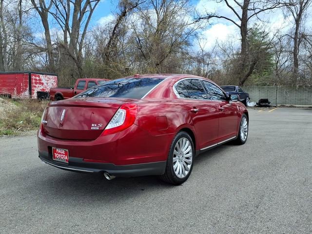 Used 2013 Lincoln MKS AWD image 8