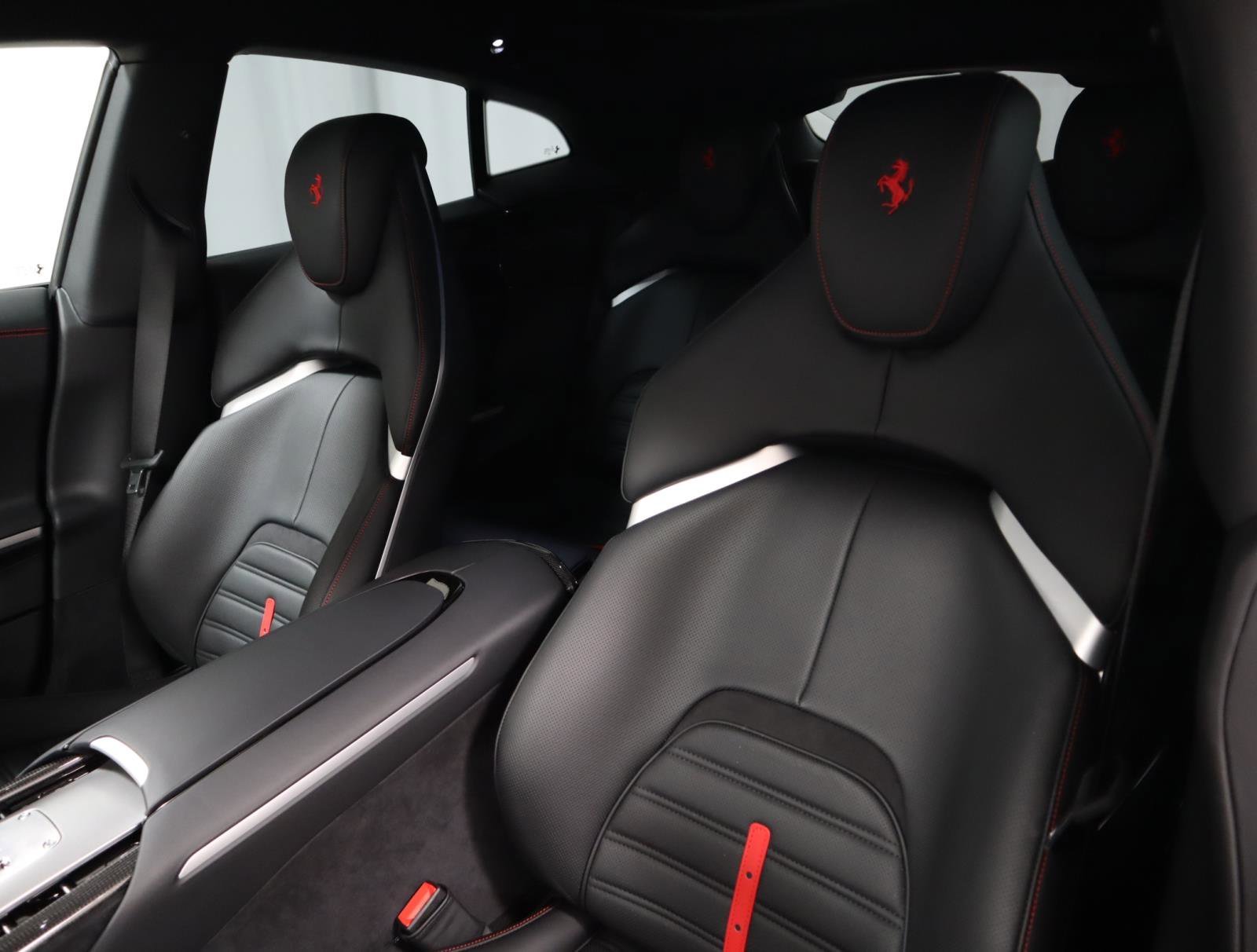 Certified 2025 Ferrari Purosangue image 18