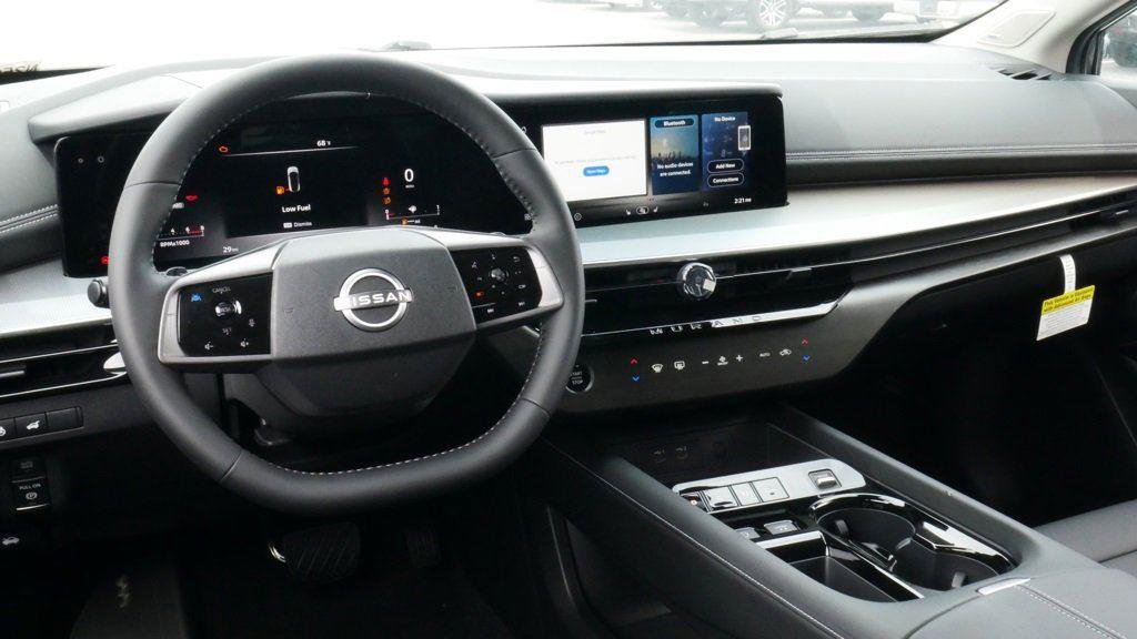 New 2025 Nissan Murano SL image 13