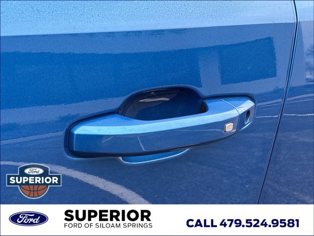 Used 2024 GMC Canyon AT4X image 16