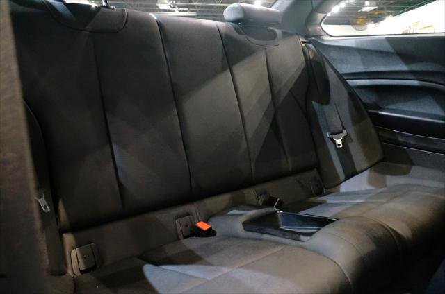 Used 2018 BMW 230i Coupe image 18
