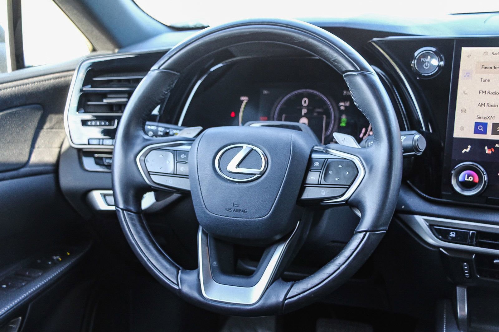 Used 2024 Lexus RX 450h AWD w/ Convenience Package image 15