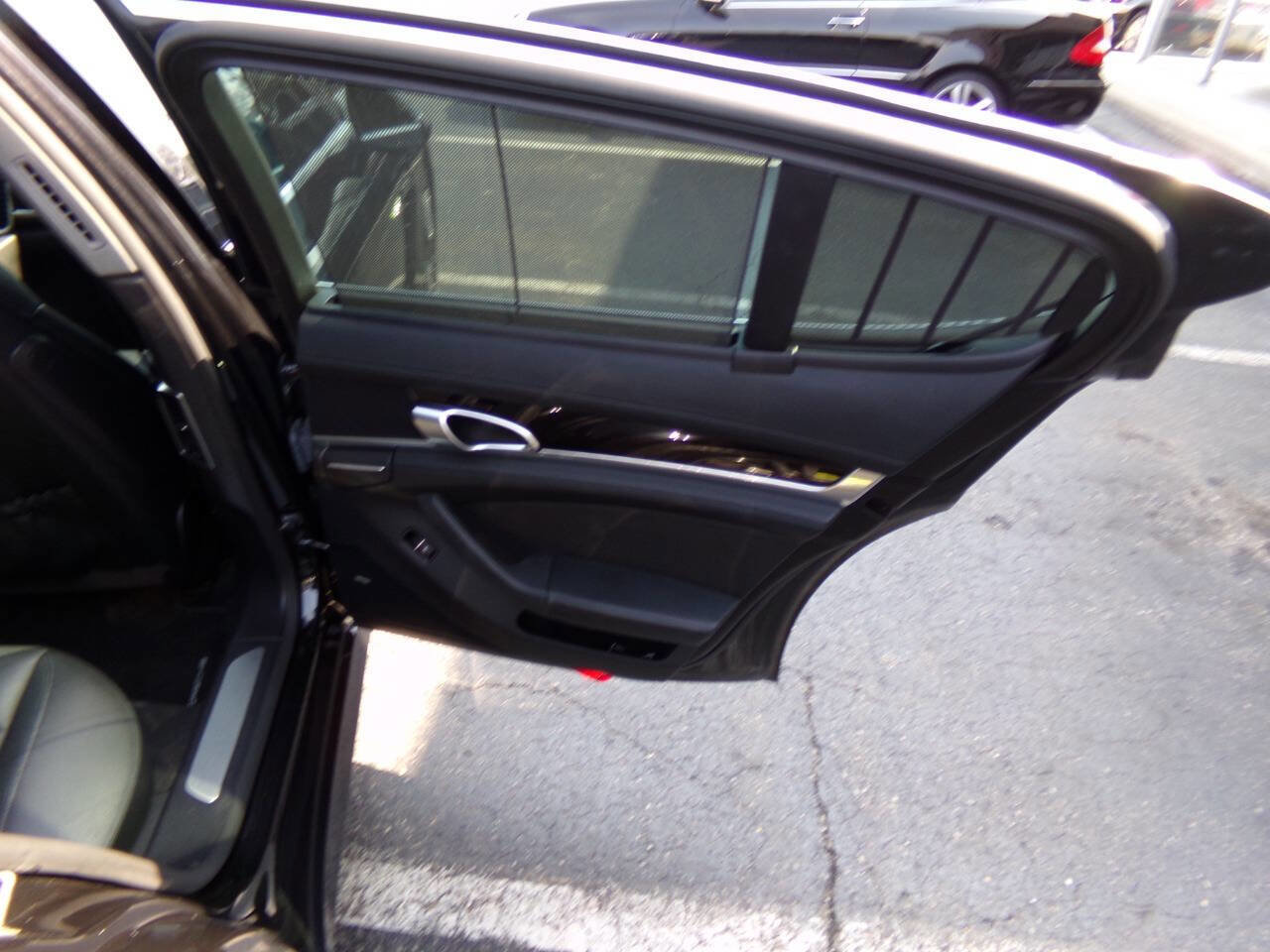 Used 2014 Porsche Panamera S image 29