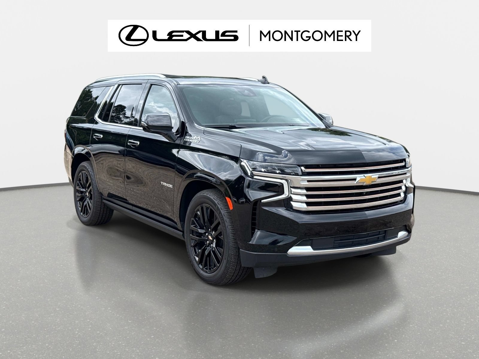 Used 2024 Chevrolet Tahoe High Country AWD/4WD image 1