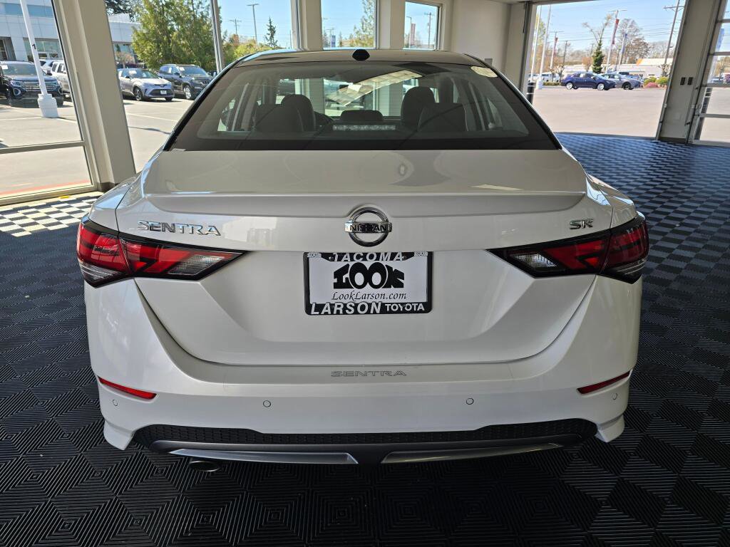 Used 2023 Nissan Sentra SR w/ SR Premium Package image 4