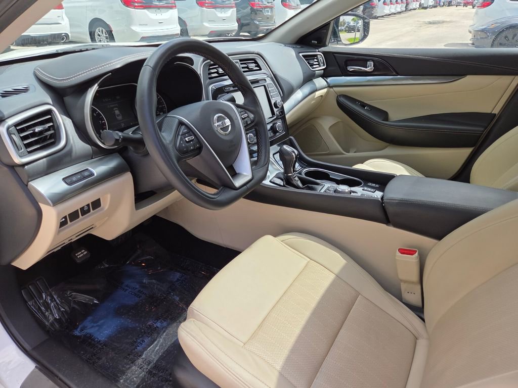 Used 2019 Nissan Maxima 3.5 SL w/ Floor Mat Group image 23