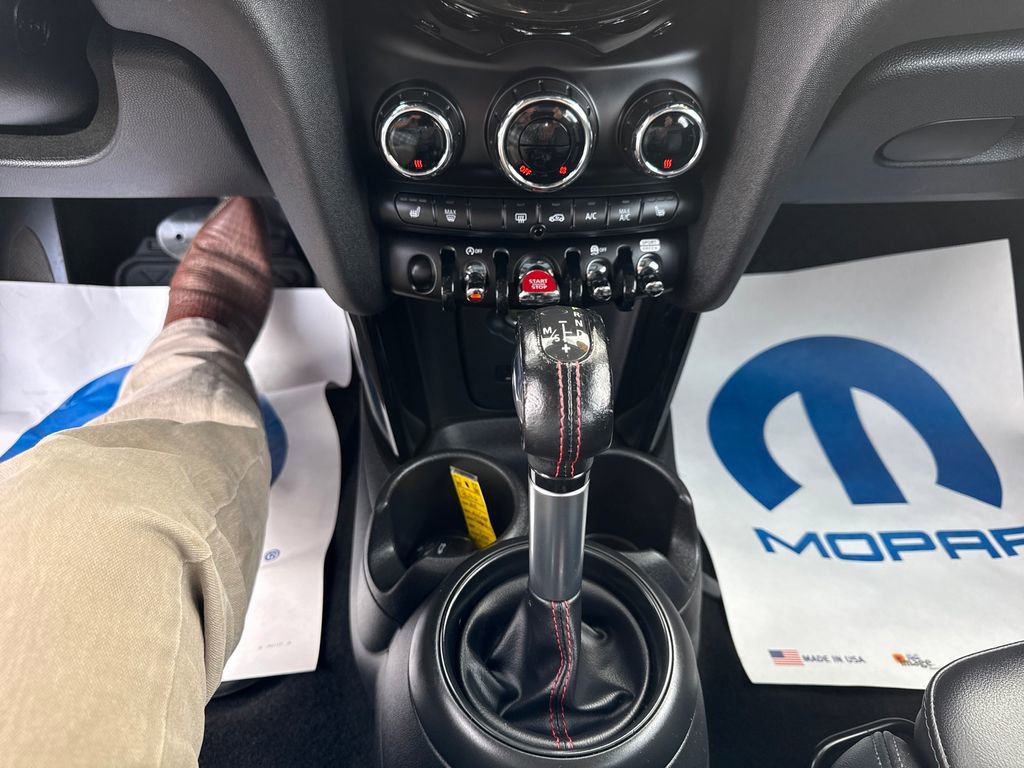 Used 2019 MINI Cooper S image 13