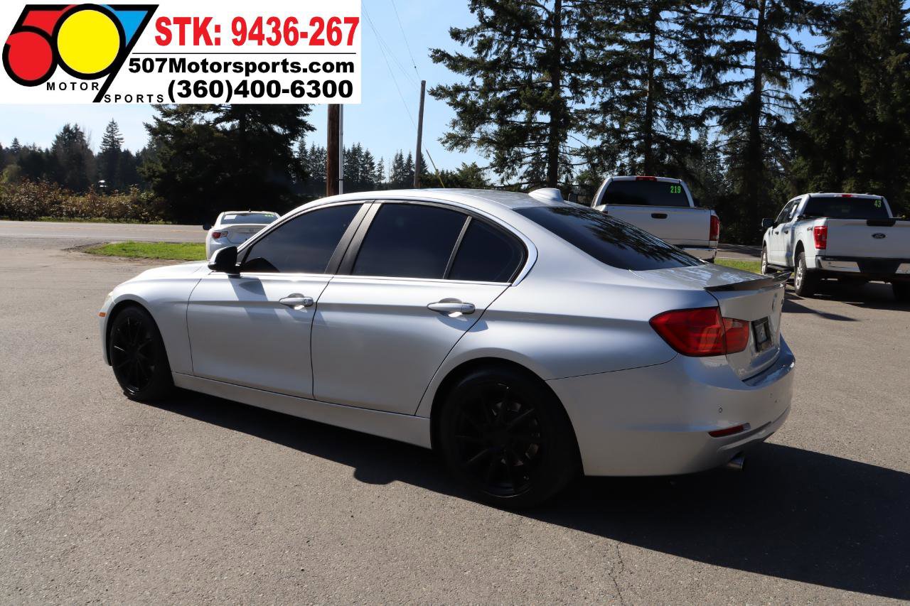 Used 2015 BMW 320i Sedan RWD image 6