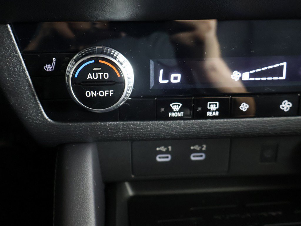 New 2026 Mitsubishi Outlander SE FWD image 52
