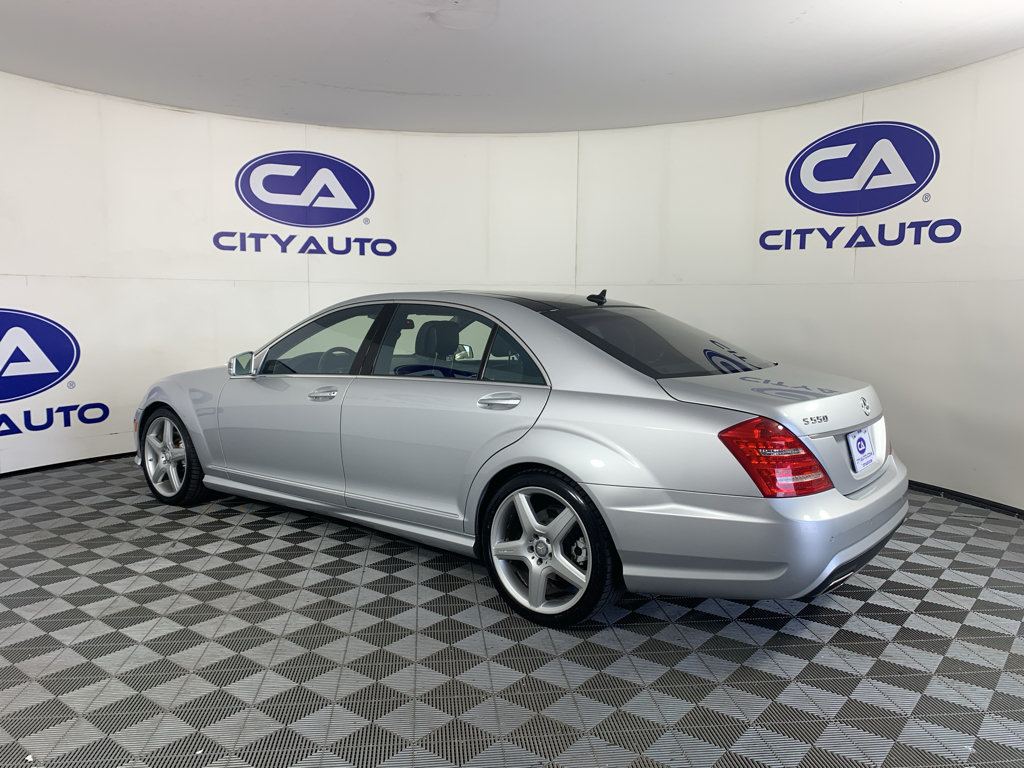 Used 2011 Mercedes-Benz S 550 image 5