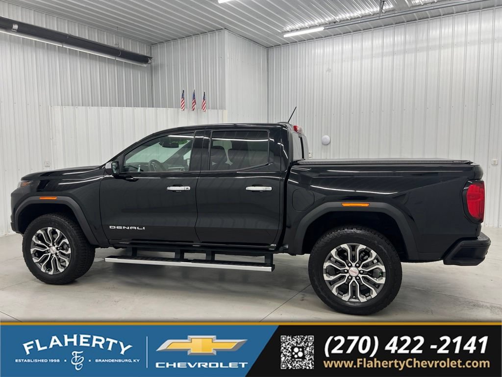 Used 2026 GMC Canyon Denali AWD/4WD image 5