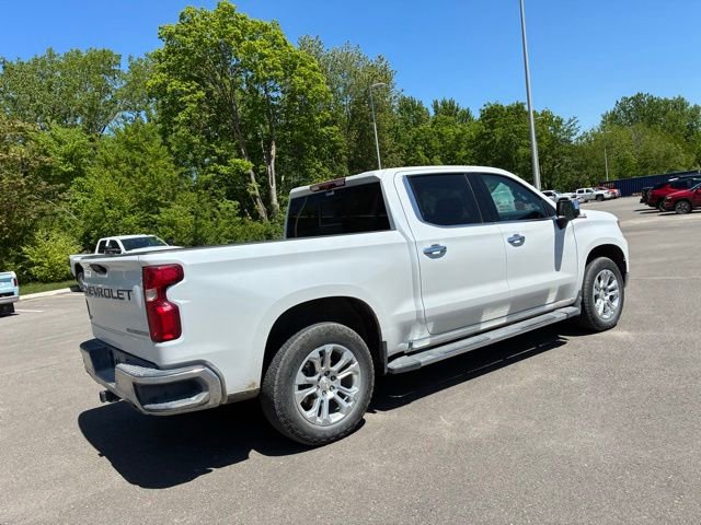 Used 2023 Chevrolet Silverado 1500 LTZ w/ LTZ Premium Package AWD/4WD image 10