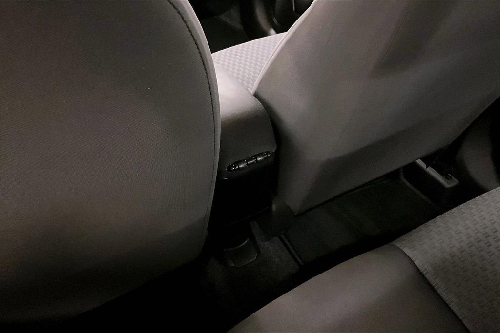 Used 2020 Mitsubishi Mirage ES image 10