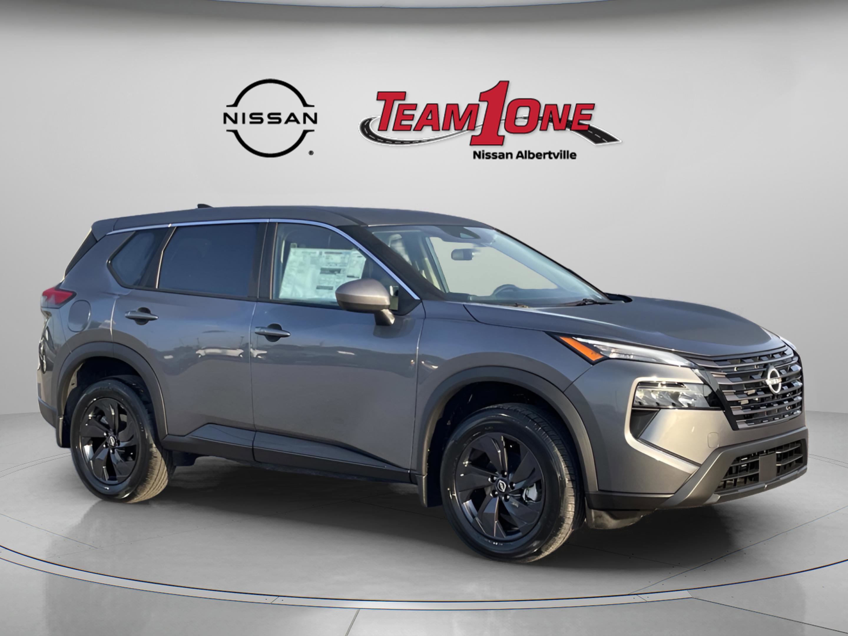 New 2026 Nissan Rogue SV FWD image 1