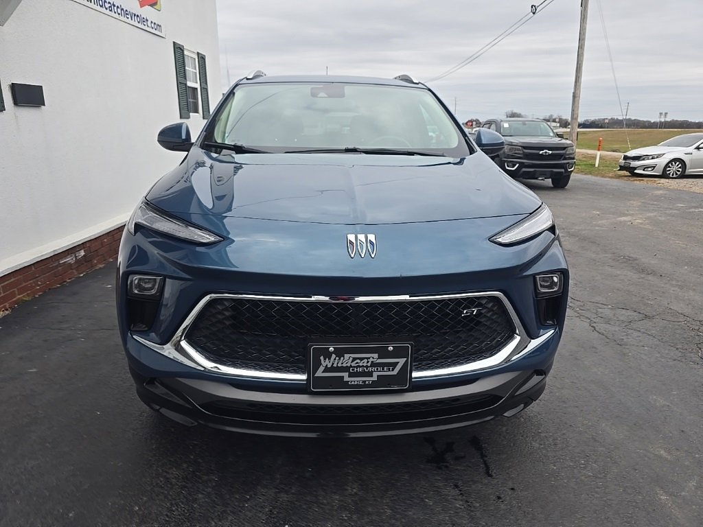 Used 2024 Buick Encore GX Sport Touring image 10