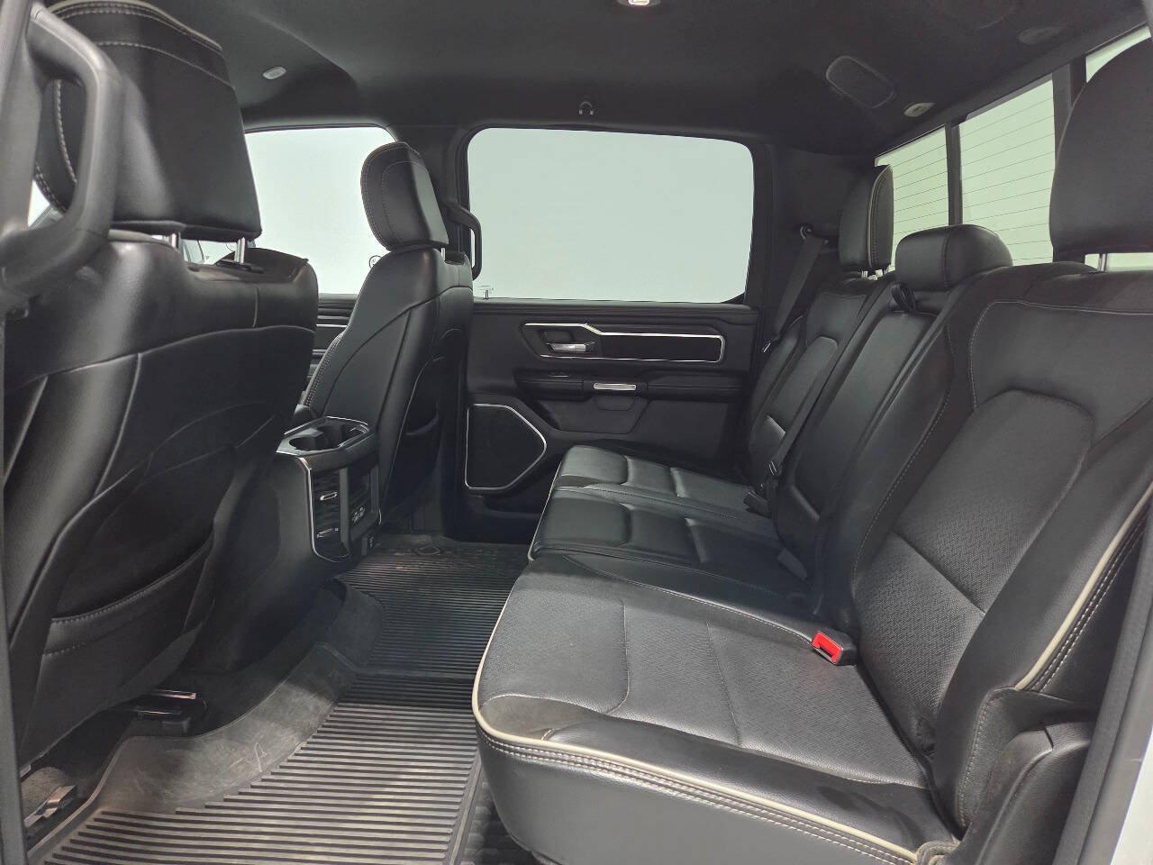 Used 2023 RAM 1500 Laramie AWD/4WD image 17