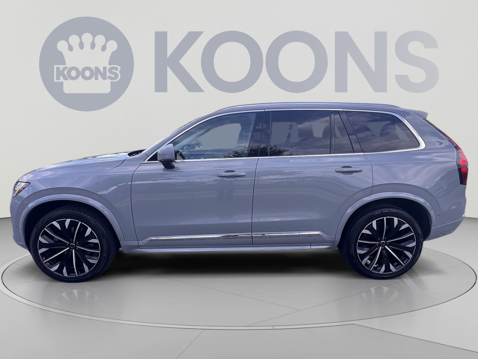 Used 2026 Volvo XC90 B6 Plus AWD/4WD image 2