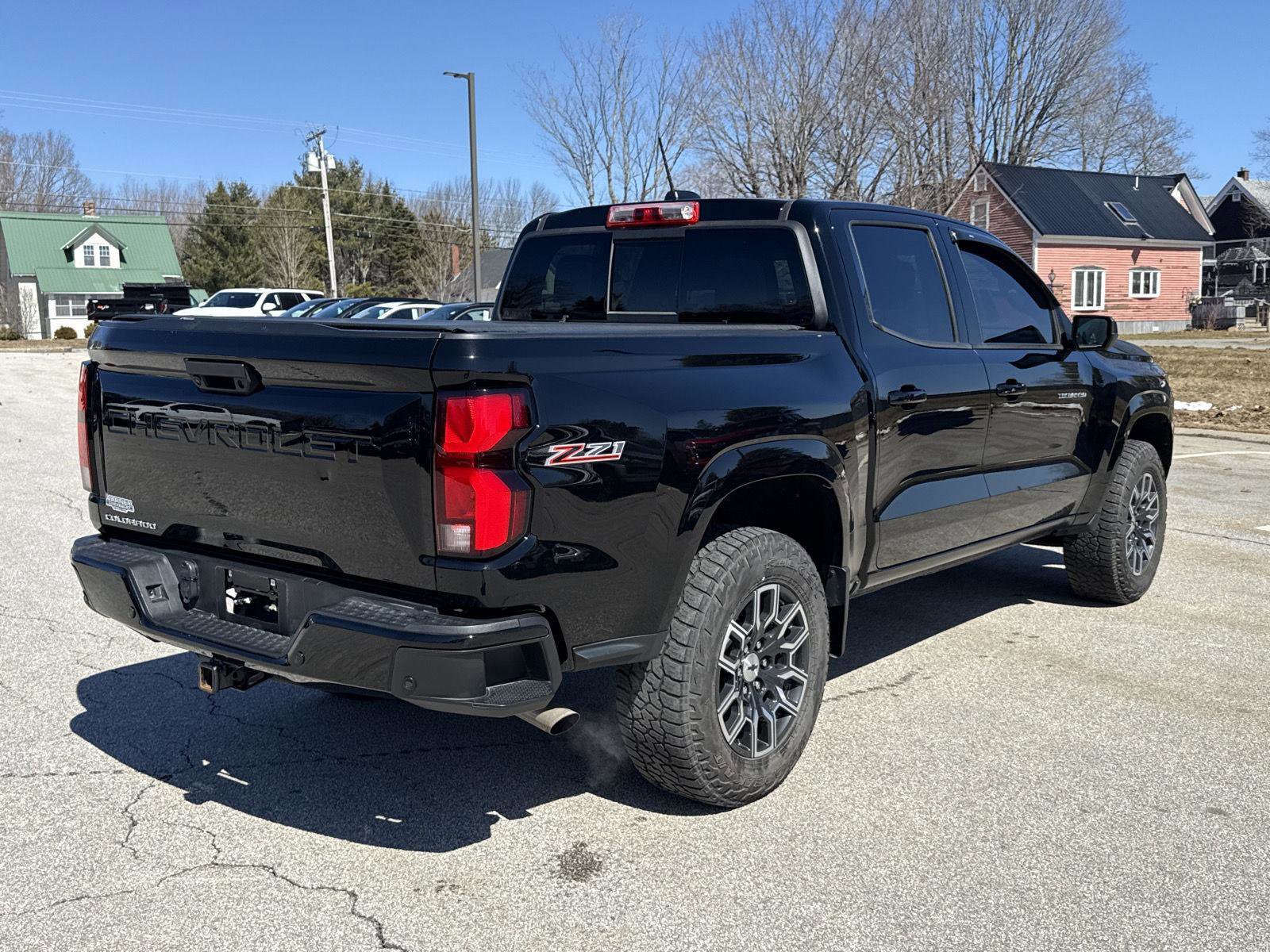 Used 2023 Chevrolet Colorado Z71 w/ Z71 Convenience Package 2 image 7