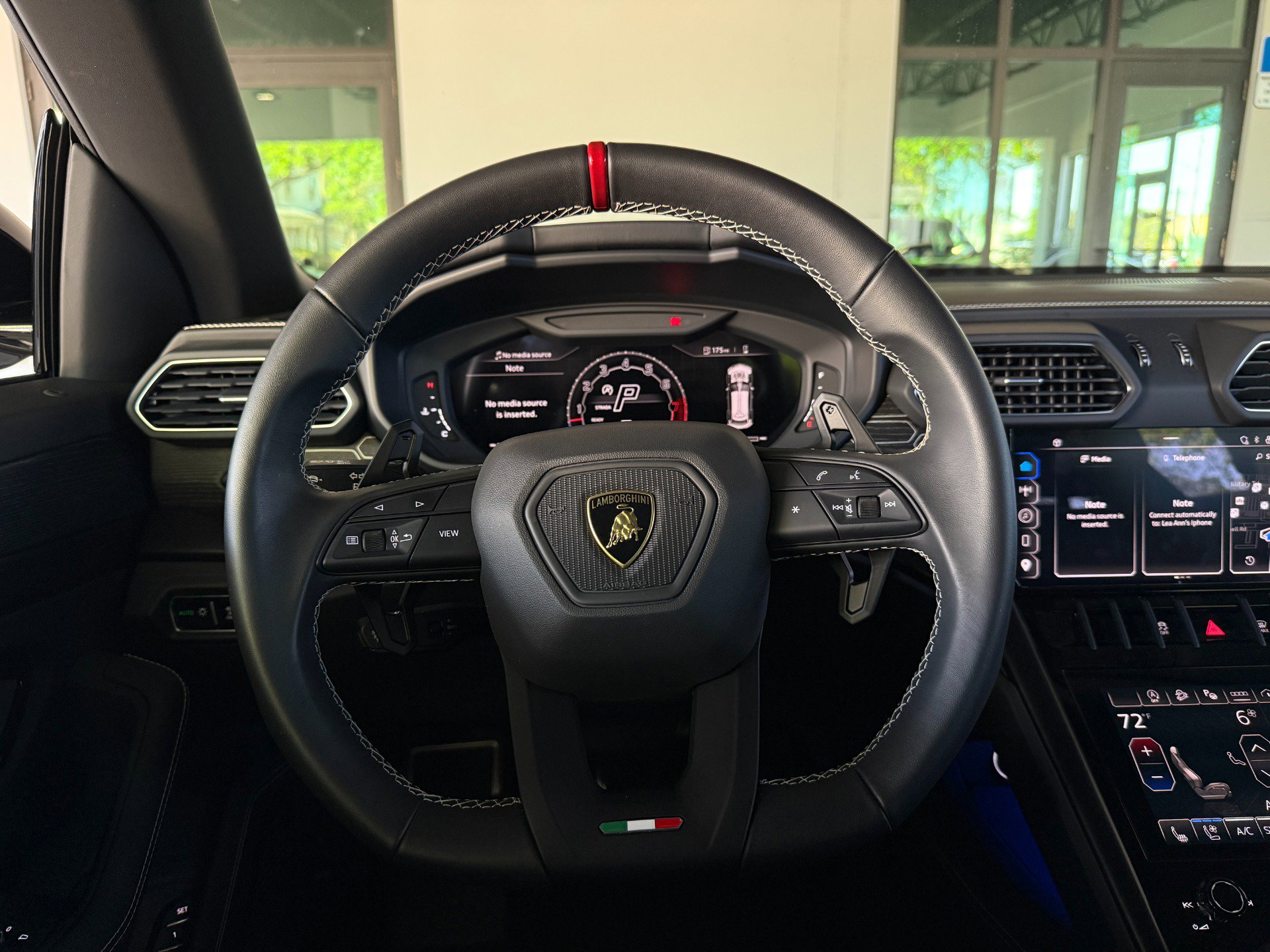 Used 2024 Lamborghini Urus S image 35